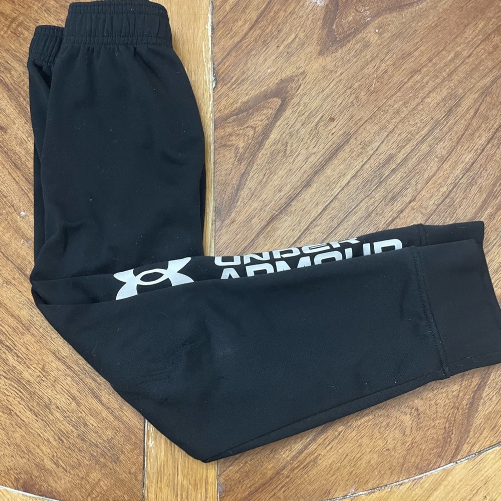 Black joggers